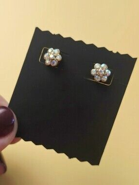 Crystal Cluster Flower Stud Earrings in Iridescent White